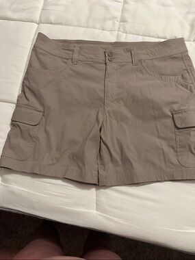 Eddie Bauer Light Taupe Casual Shorts